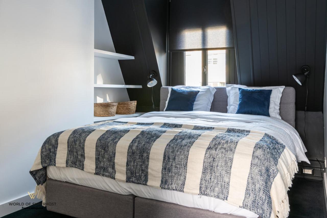 Beautiful Spacious Apartment In A Newly Renovated Old Townhouse Oostende Exteriör bild
